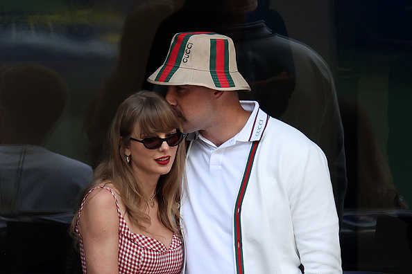 Taylor Swift i Travis Kelce: Da li su zaruke na pomolu?