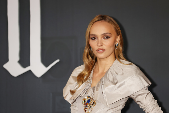 Frizura Lily-Rose Depp: Mali detalj za veliki utisak