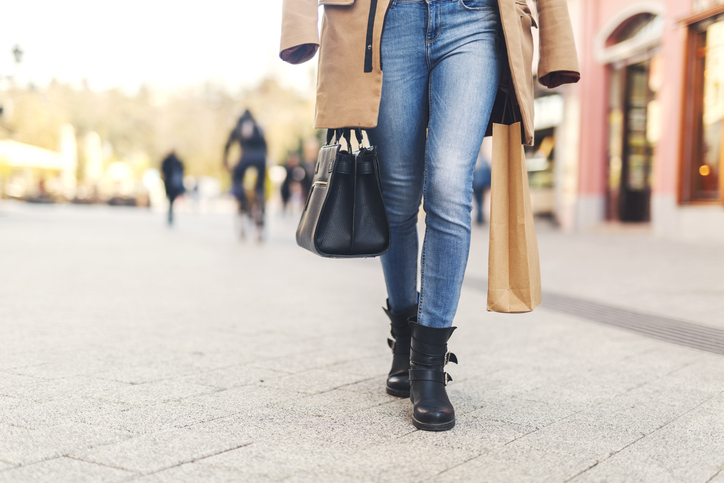 Skinny farmerke se vraćaju: Uz šta ih nositi?